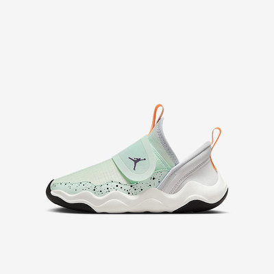 耐克小鲨鱼童休闲鞋FQ6554 FQ6555 DQ9293 HF3415 HF3414 IM3367