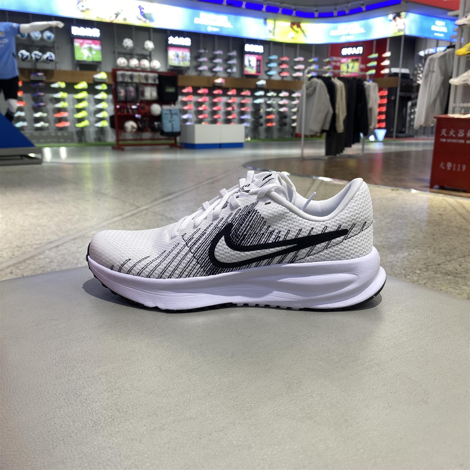 耐克2025新款男子夏季防滑透气专业跑步减震运动鞋HM9594-102-003