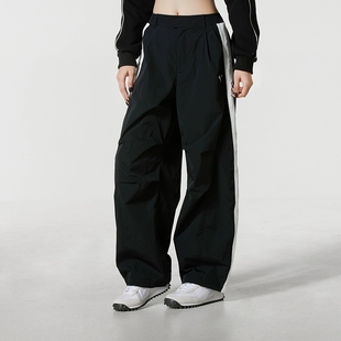 彪马女士宽松版梭织薄绒休闲裤子运动裤女款阔腿裤637442 637441
