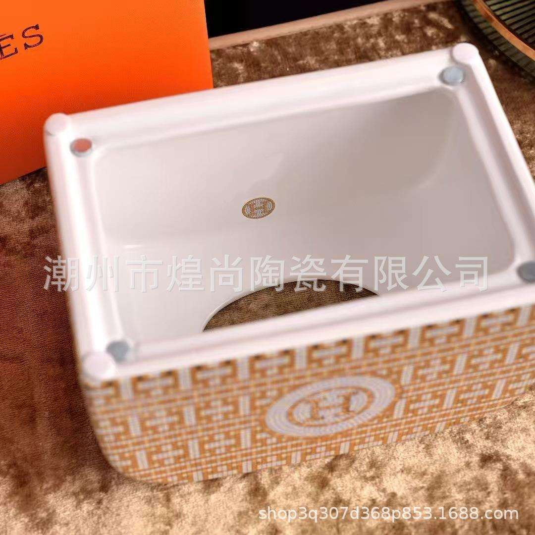 欧式H马赛克陶瓷餐纸巾盒客厅摆件家用茶几餐桌收纳盒陶瓷抽纸盒