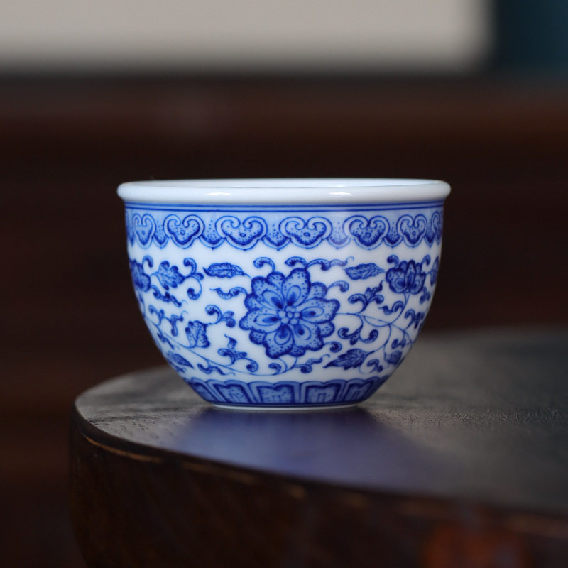 记石柴窑手绘青花点工缠枝莲小缸杯高档全手工陶瓷茶杯主人单杯
