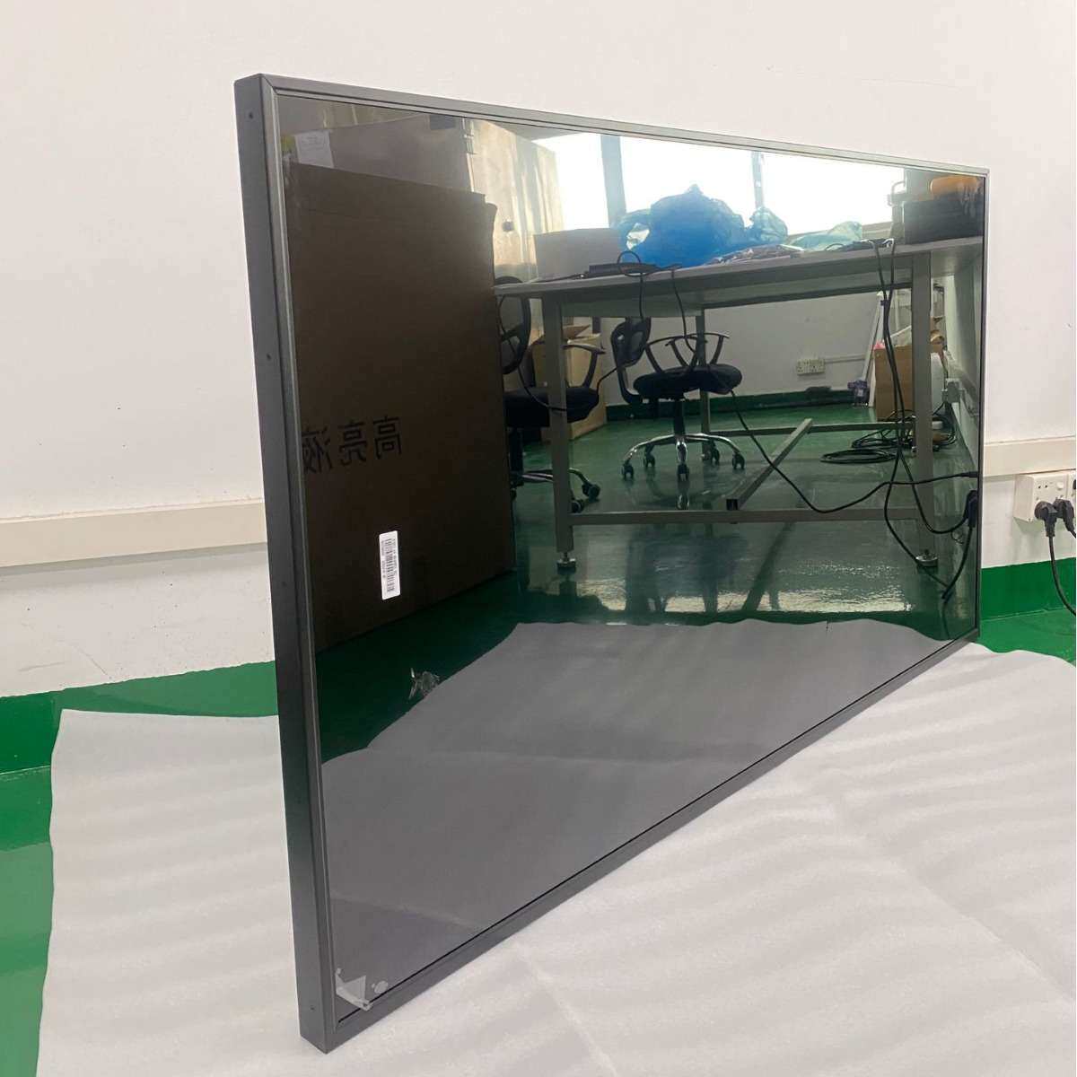 LG65寸4000亮度自动调光高亮液晶屏65寸户外公交站台专用高亮屏