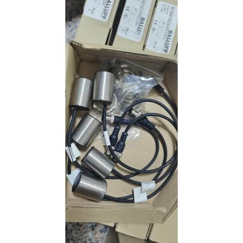 接近开关 BES M30MF-GSC15B-BP00.3-GS04 限位开关 货号0541HU