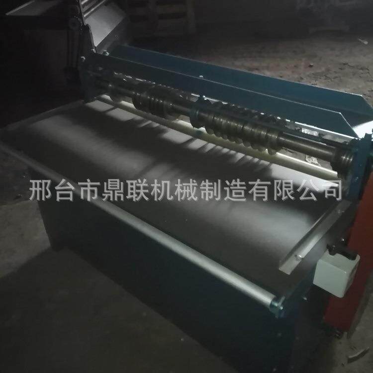 仿麂皮南韩布剪切机 南韩巾擦车巾裁剪机 人造麂皮巾分条机