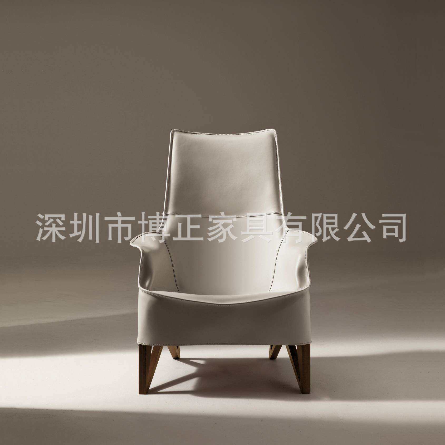 轻奢单人休闲椅高靠背舒适久坐沙发实木脚意式极简设计师单人沙发