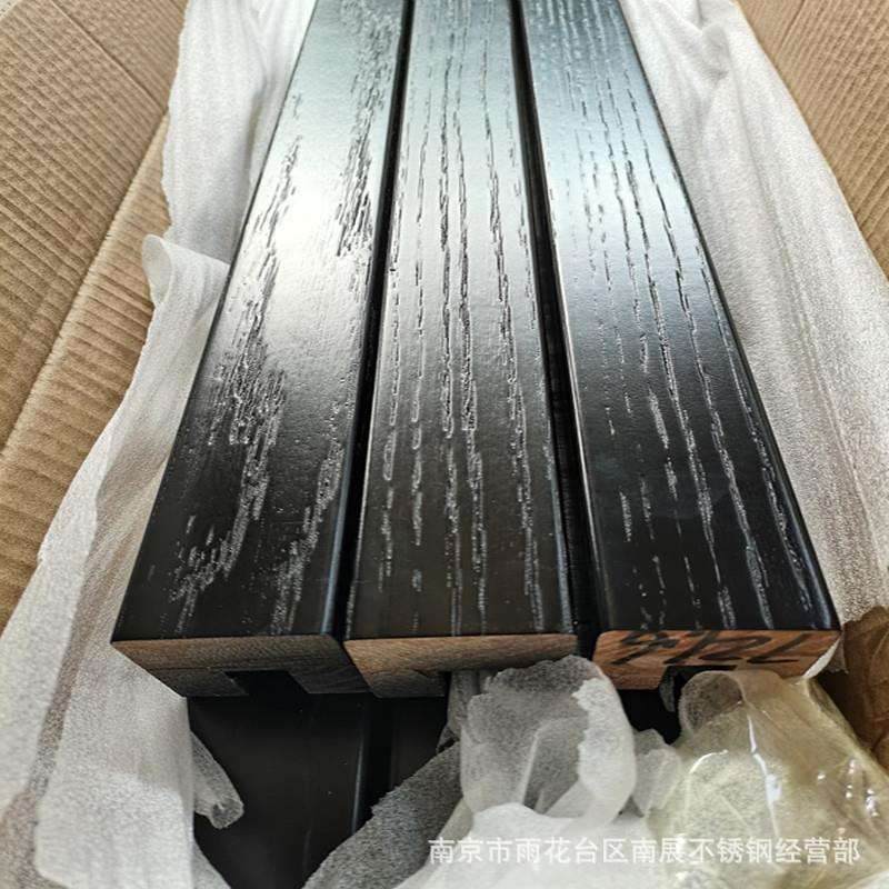 红橡木实木烤漆卡槽毛坯玻璃扶手楼梯阳台中庭护栏免漆显纹扶手