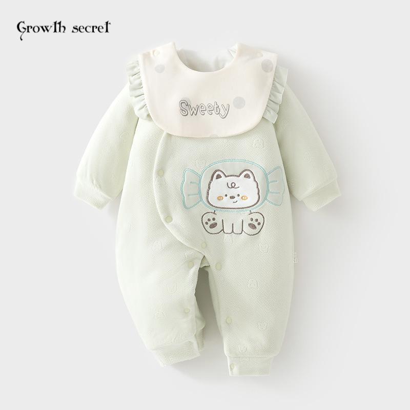 婴儿连体衣120克加棉宝宝夹棉秋冬外出服哈衣加厚棉衣爬服围嘴