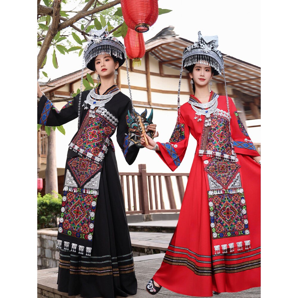 2026新款贵州苗族女款成人少数民族服装服饰旅拍苗疆舞蹈长裙写真