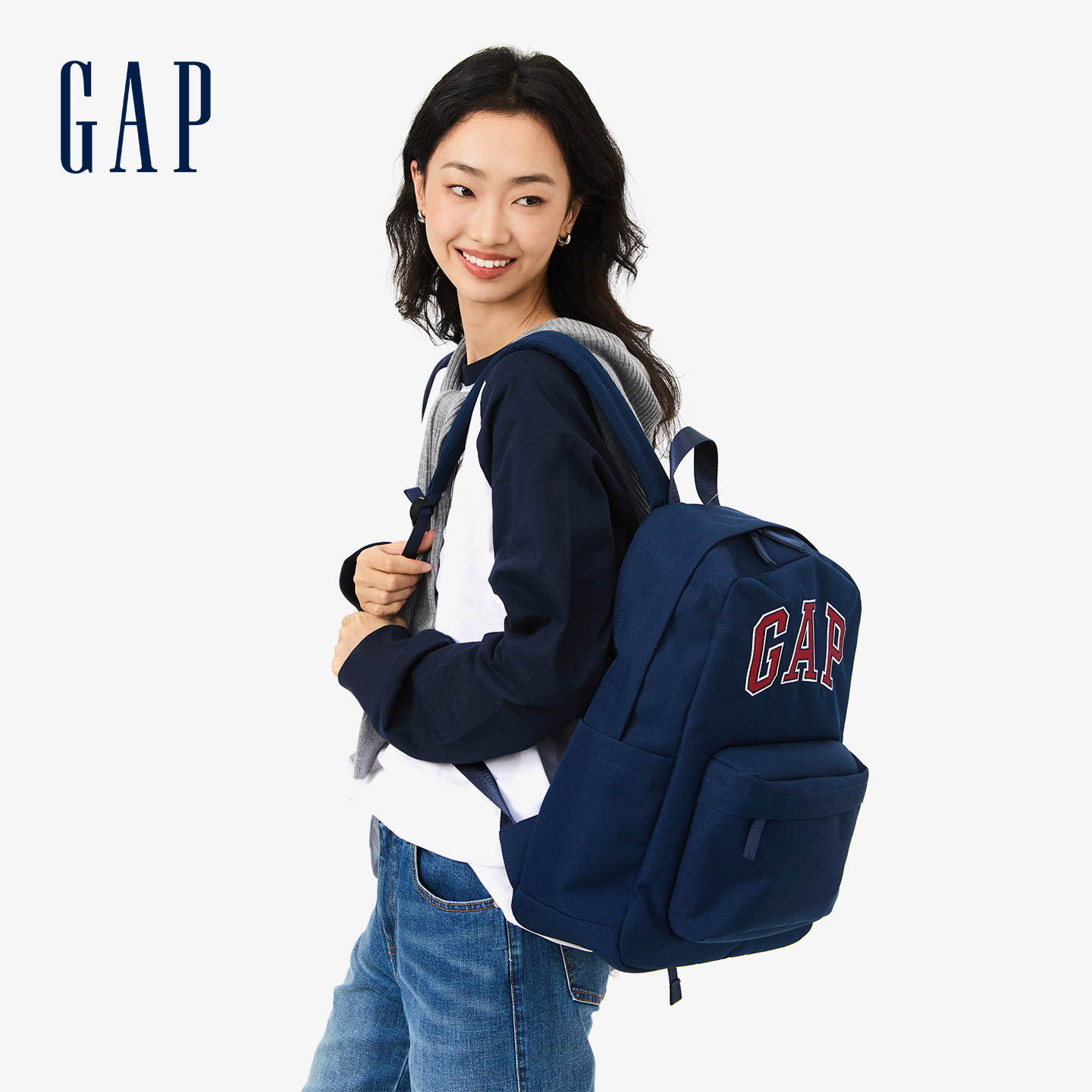 GAP休闲学院风初中高中双肩包大容量书包休闲简约户外运动通勤