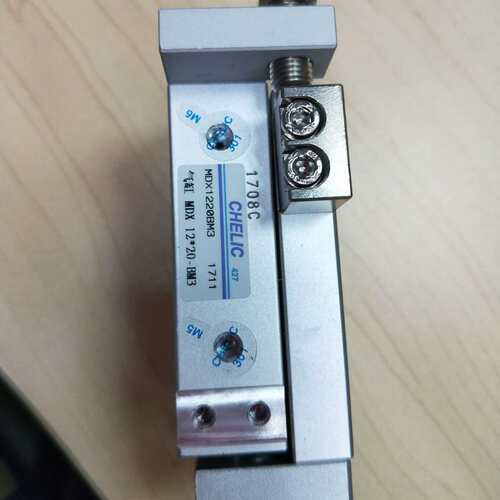 CHELIC原装气立可附滑轨型双轴气缸MDX12 20BM3 MDXL20-40-BM1