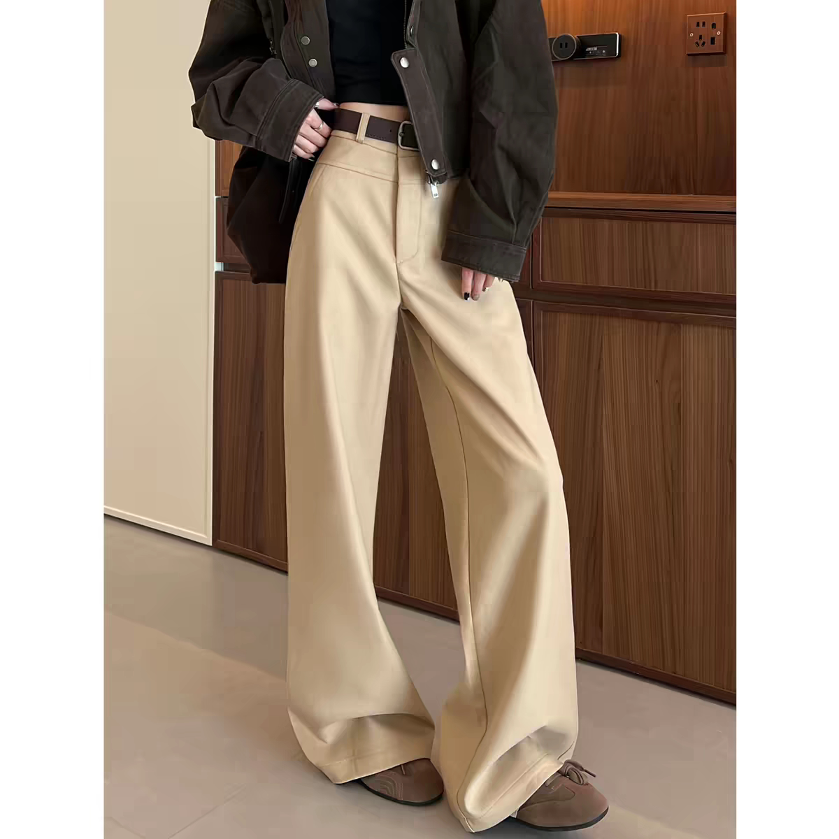 卡其色阔腿裤女2025春秋季新款高腰垂感窄版羊毛西装裤休闲直筒裤