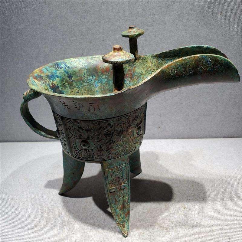 西周铜器兽面纹圆斝长22cm-宽15cm-高20cm-重3.9斤