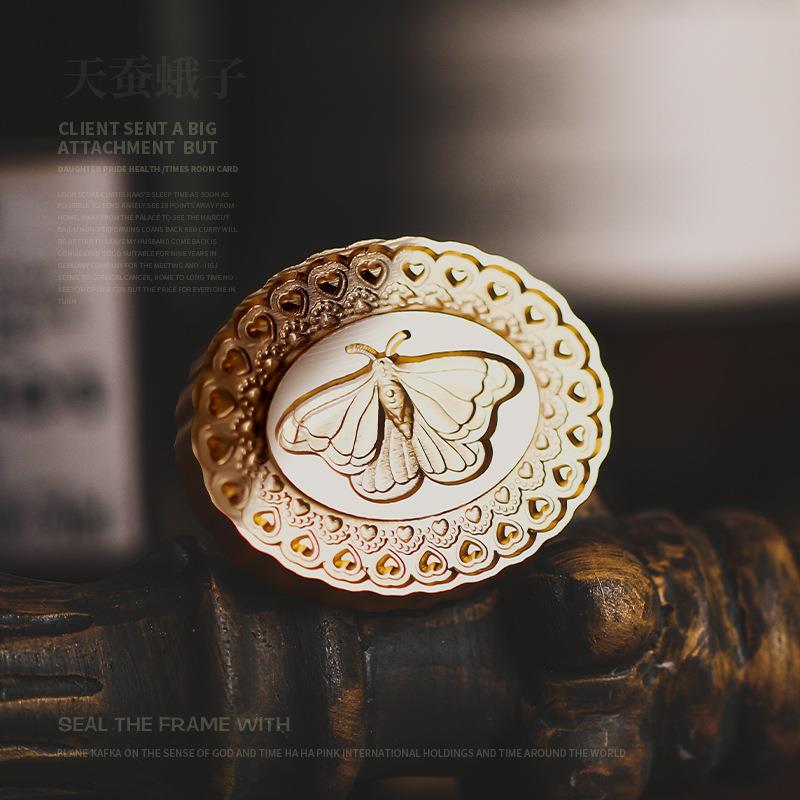 10月新品 穗迪思复古相框系列 异形浮雕章头 火漆印章铜头图片