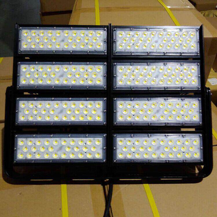 厂家大量供应港口照明灯/600w800W1000W泛光灯/30度60度发光