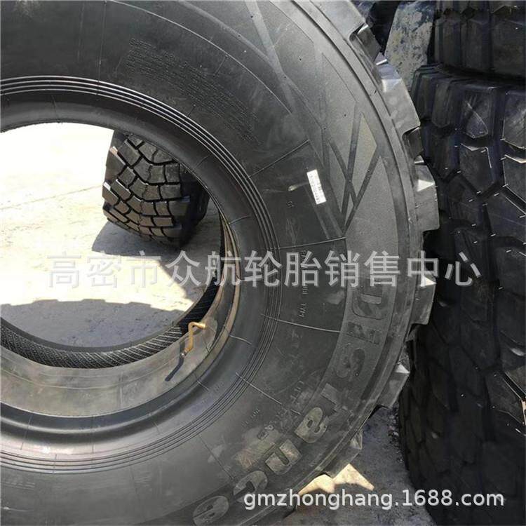 425/85R21越野花纹载重卡车轮胎