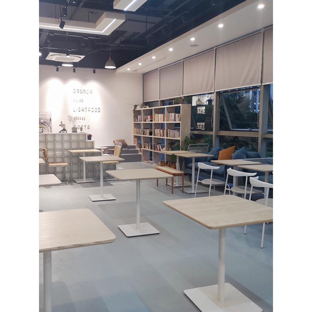实木桌子现代简约轻奢餐桌北欧小户型家用圆桌卡座奶茶店咖啡方桌