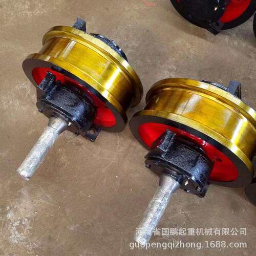 400单边双梁行车小车行走轮电动平车门式起重机龙门吊轨道轮角箱