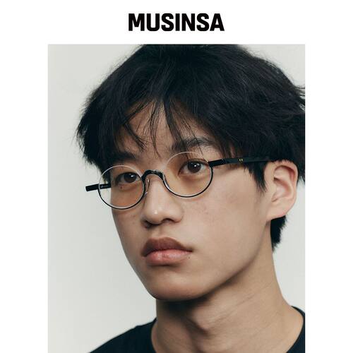 GRAFIK:PLASTIC zola.t_black.black韩国官网直邮进口MUSINSA