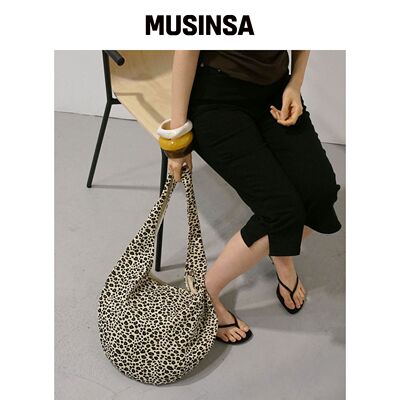SALBOL FIG LEOPARD BAG [米色] MUSINSA韩国官网直邮进口