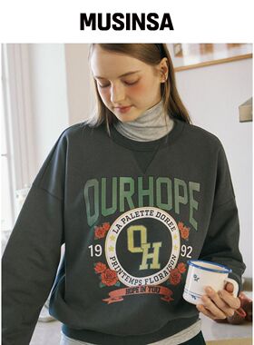 OURHOPE 复古大学玫瑰卫衣 - 炭灰色韩国官网直邮进口MUSINSA