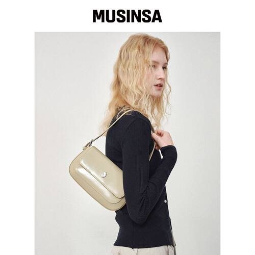 OSTKAKA AMUSE迷你法棍包橄榄色 MUSINSA韩国直邮官方正品
