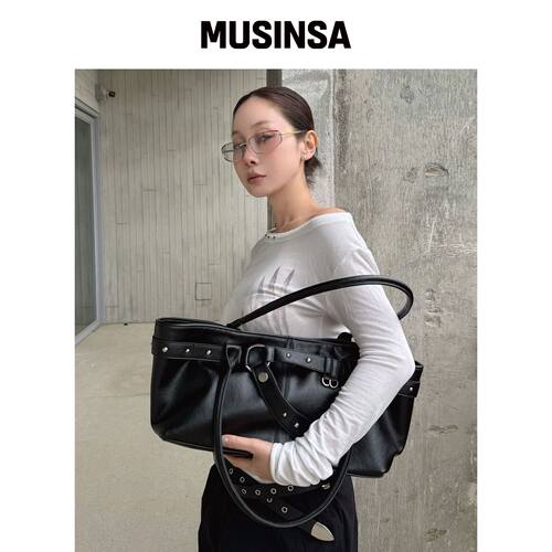 RAIMENT Stud Strap Boat Bag_黑色 MUSINSA韩国官网直邮进口