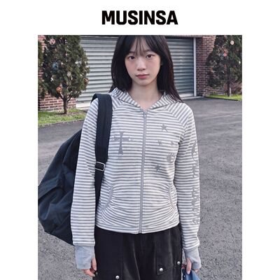 GRAVER 女款 BAD DESIRE 条纹保暖连帽拉链衫 MU韩国官网直邮进口