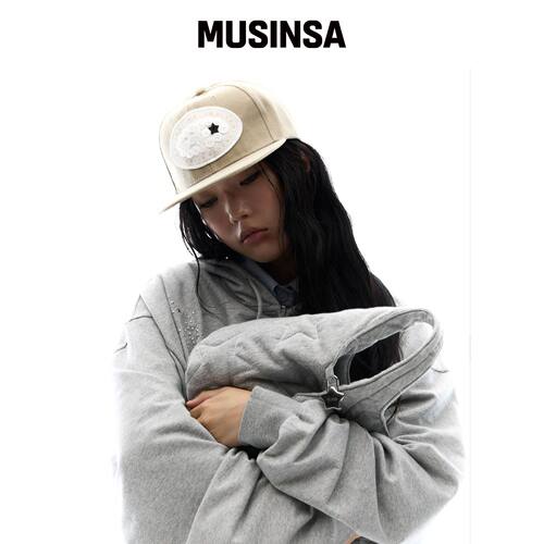 OJOS 蕾丝扣子鸭舌帽 / 米色 MUSINSA韩国官网直邮进口