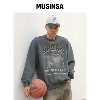 LMC LMC X NEWERA 团队标志卫衣 深灰色 MUSINSA韩国官网直邮进口
