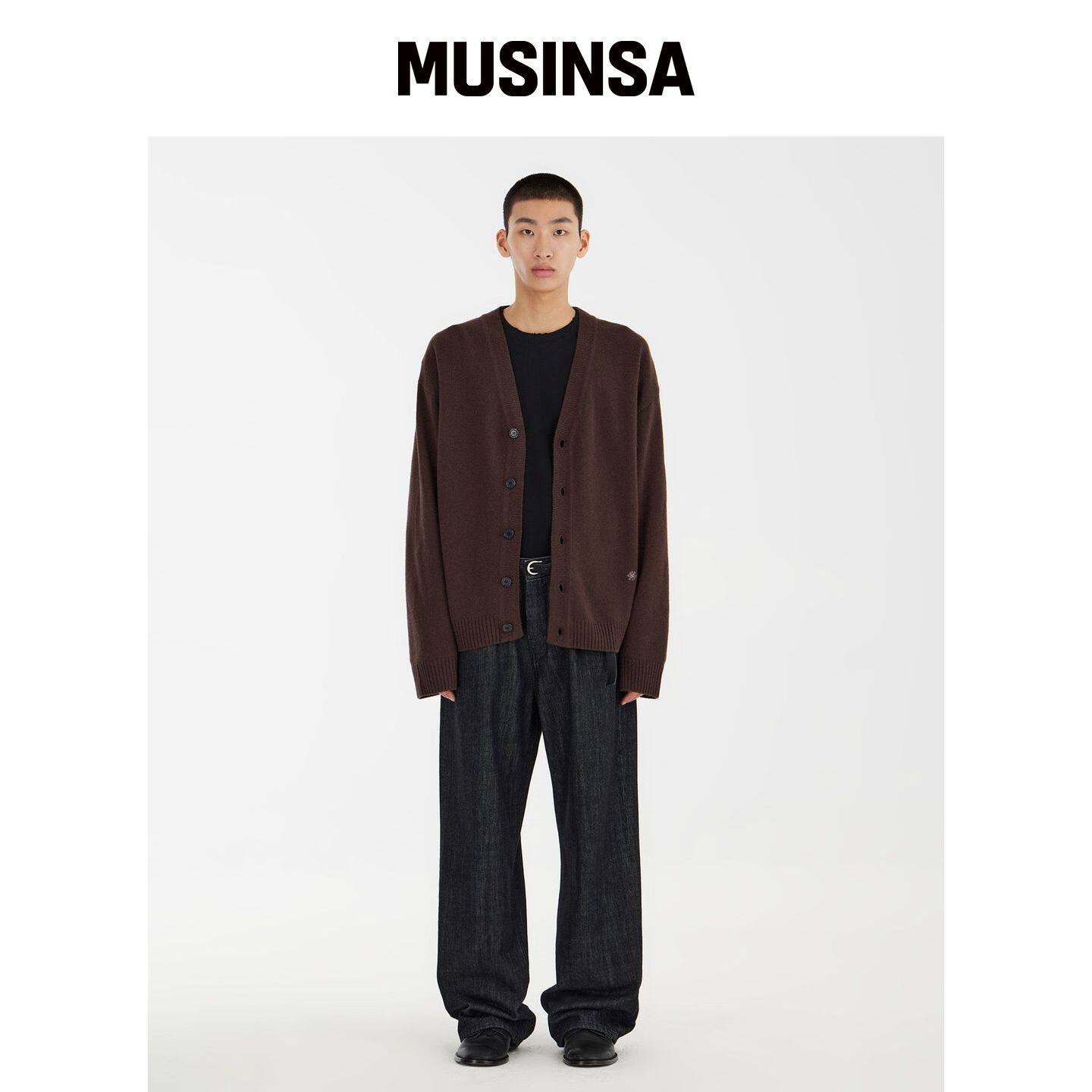 YOUTH 徽章开衫 - 棕色 MUSINSA韩国官网直邮进口