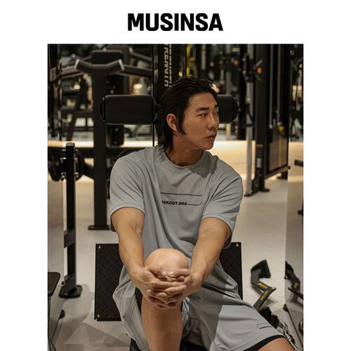 WORKOUT DNA RENAULT酷感短袖T恤韩国官网直邮进口MUSINSA