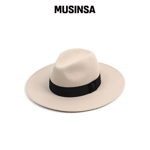UNIVERSAL CHEMISTRY Black Line Wool Ivory 软韩国官网直邮进口