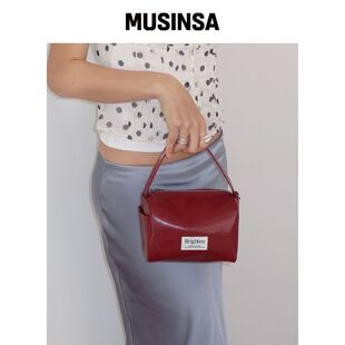 BRIGHTEN 纸巾包 CHERRY RED MUSINSA韩国官网直邮进口