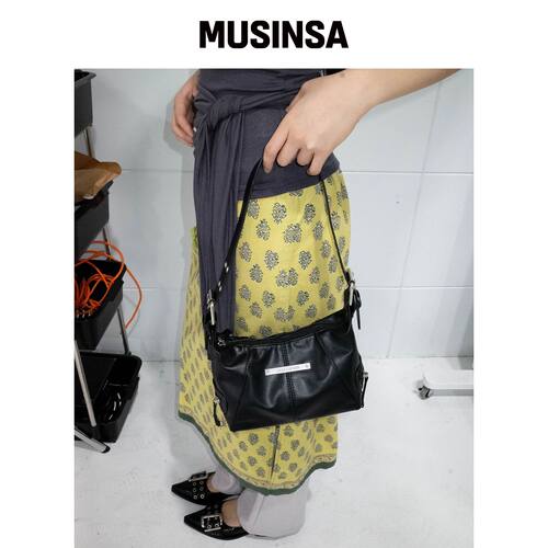 CHICKS 基础款肩带单肩包 黑色 MUSINSA韩国直邮官方正品