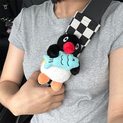 pingu汽车安全带护肩套可爱企鹅防勒脖保护套情侣一对车载小饰品
