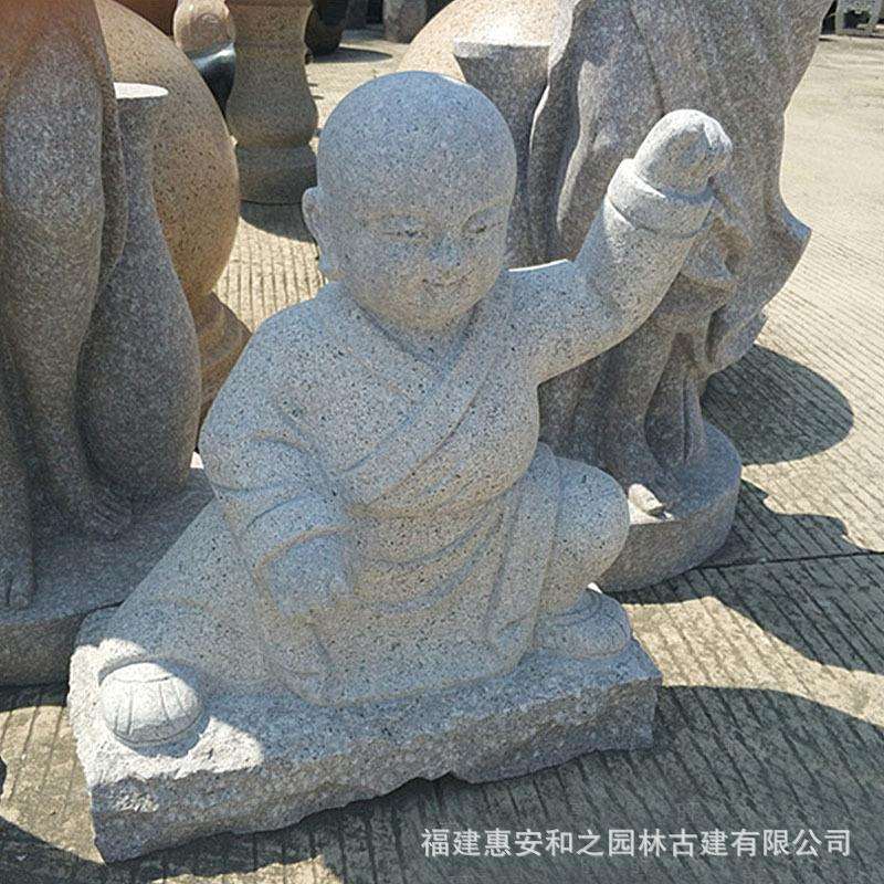 挑水砍柴石雕小沙弥摆件 庭院造景石雕摆设 花岗岩芝麻白童子像