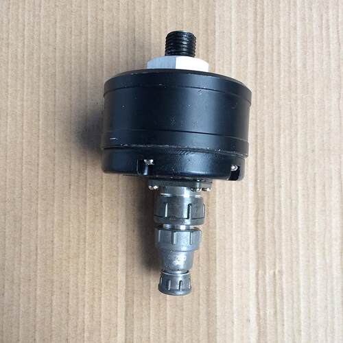 上仪五厂YPK-02-C压力控制器 0.04MPa YPK-02C 船用膜片 螺纹M14