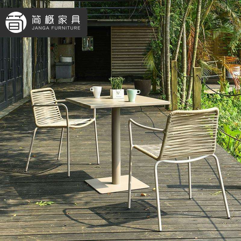 户外花园一桌两椅休闲露天餐厅奶茶店桌椅庭院阳台藤编金属椅套装
