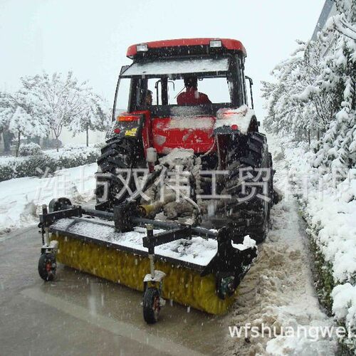 配套90马力拖拉机  后置扫地机 扫地机 垃圾清扫机 SW-220