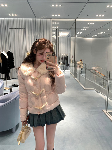 你的懒懒llan少女miu双色羽绒服