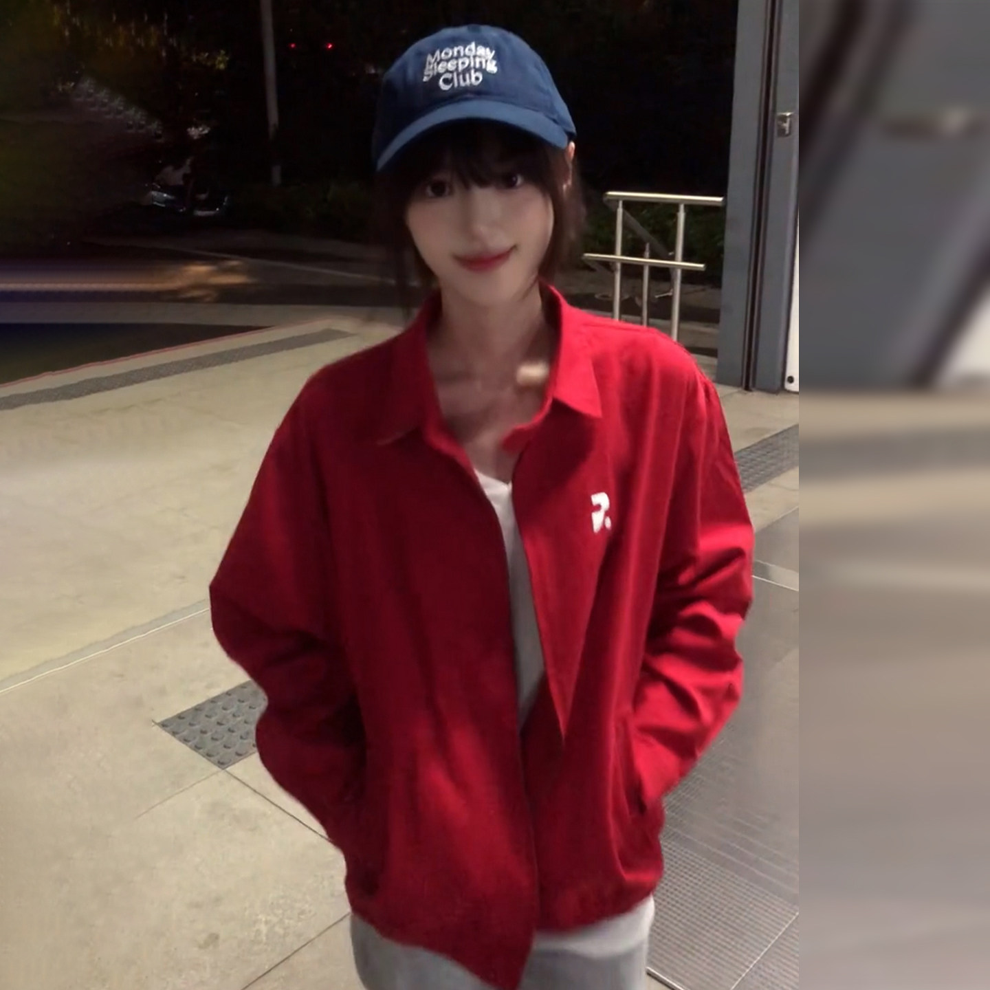 美式复古蓝色短款夹克外套女春秋季2025新款巨好看早秋上衣棒球服