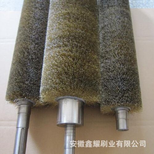 缠绕式毛刷辊 抛光钢丝刷辊 不锈钢丝刷辊 磨料刷辊 除锈钢丝刷