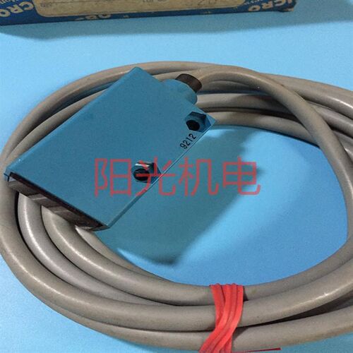 日本FE7C-RPT2光电开关传感器现货FE7B-RA6G /DA6V-M