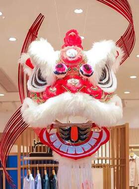 春节小红书热门同款店铺醒狮头挂饰新年门店活动中国风狮子头摆件