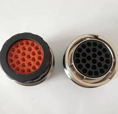 RT062028SNHEC03原厂安费诺Amphenol圆形原厂接插件插头连接器连