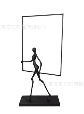 现代简约创意黑色人物摆件扛圈人售楼部酒店家居抽象软装饰品摆设