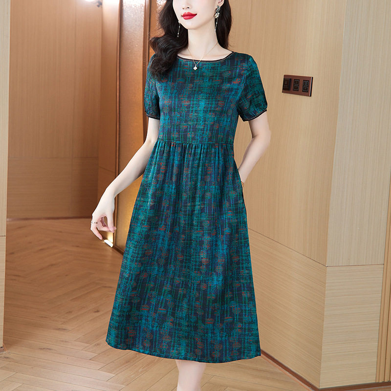 品牌妈妈真丝连衣裙女夏季高端洋气遮肚显瘦新款大码桑蚕丝长裙子