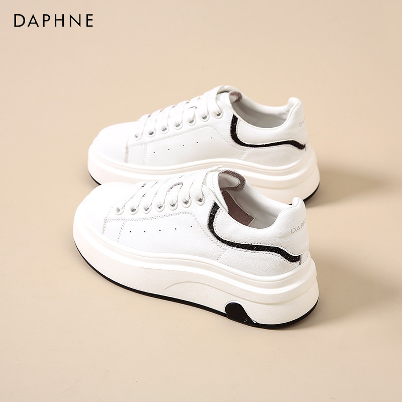 达芙妮2026春季新款小白鞋女鞋厚底增高时尚百搭板鞋运动鞋松糕鞋