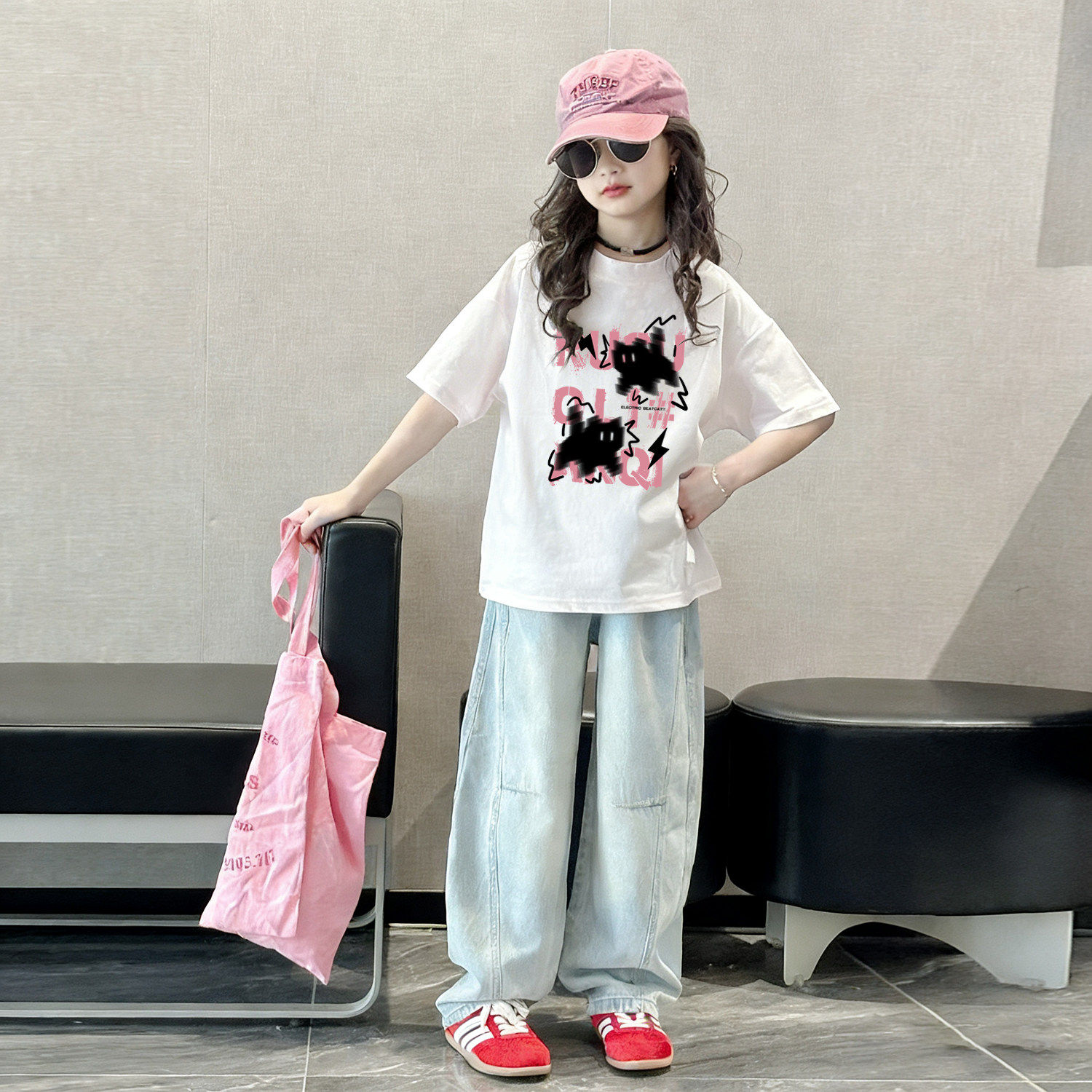 女童白色纯棉短袖t恤2026新款爆款夏季洋气百搭半袖宽松上衣体恤