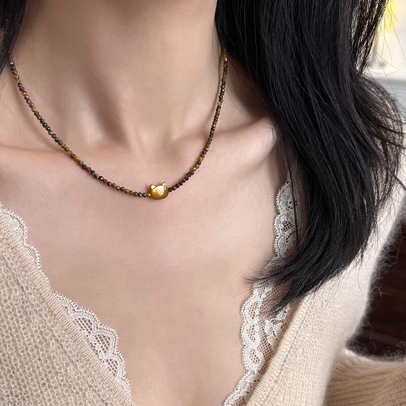 美拉德小颗粒虎眼石摩卡金棕贝壳猫咪项链女刻面虎眼石秋冬毛衣链